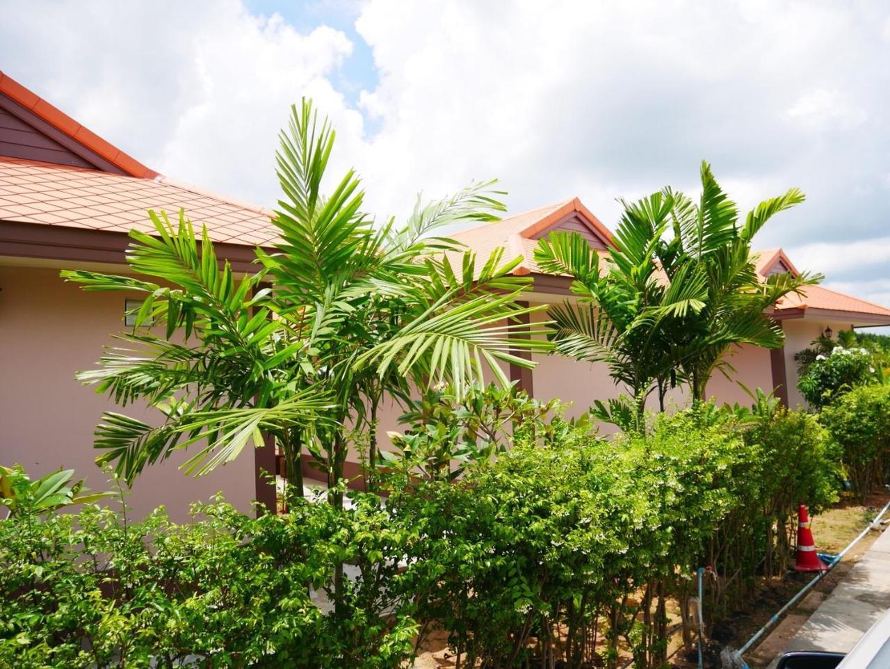 Tinna Resort Ban Nong Mai Ngam Exterior foto